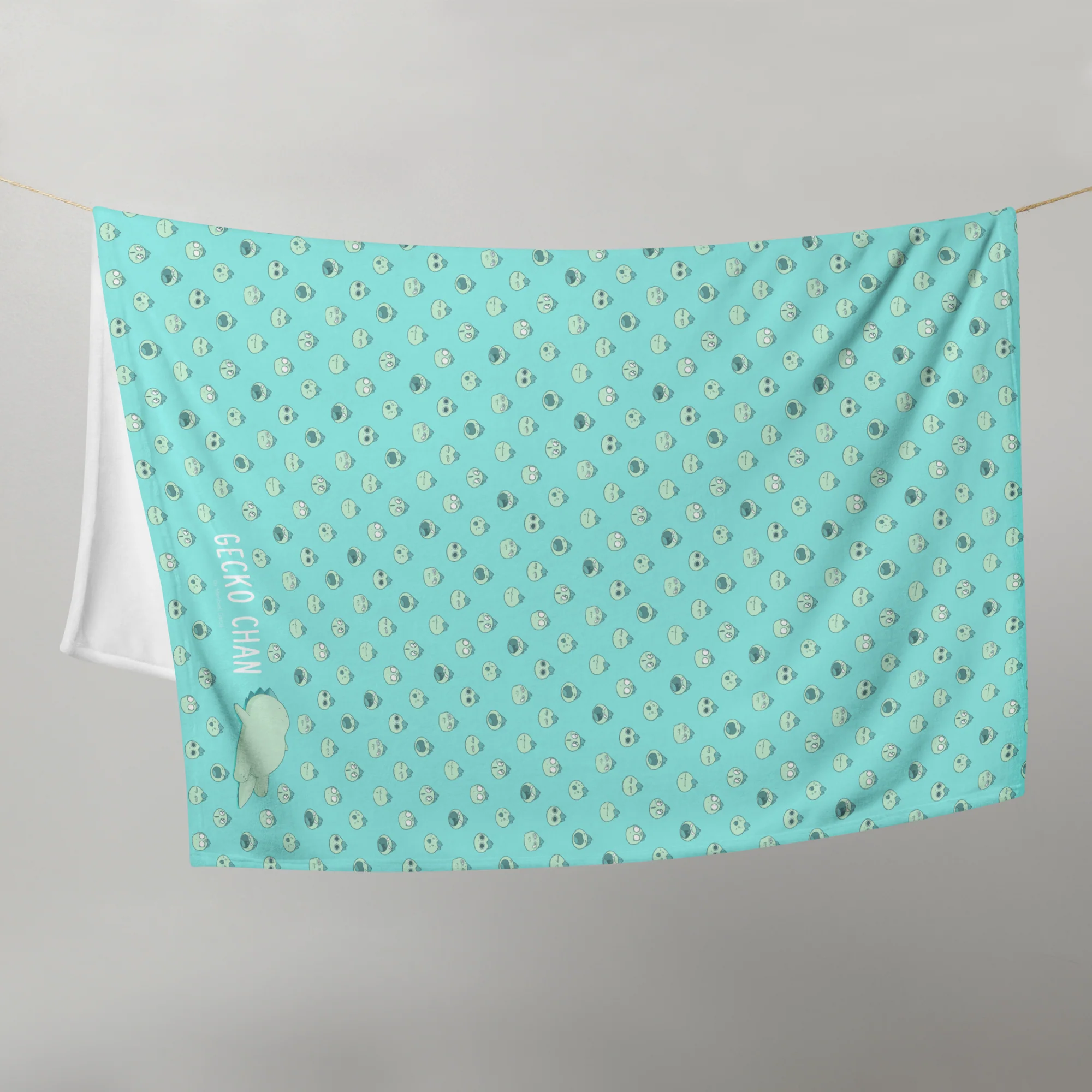 GECKO-CHAN - PATTERN THROW BLANKET