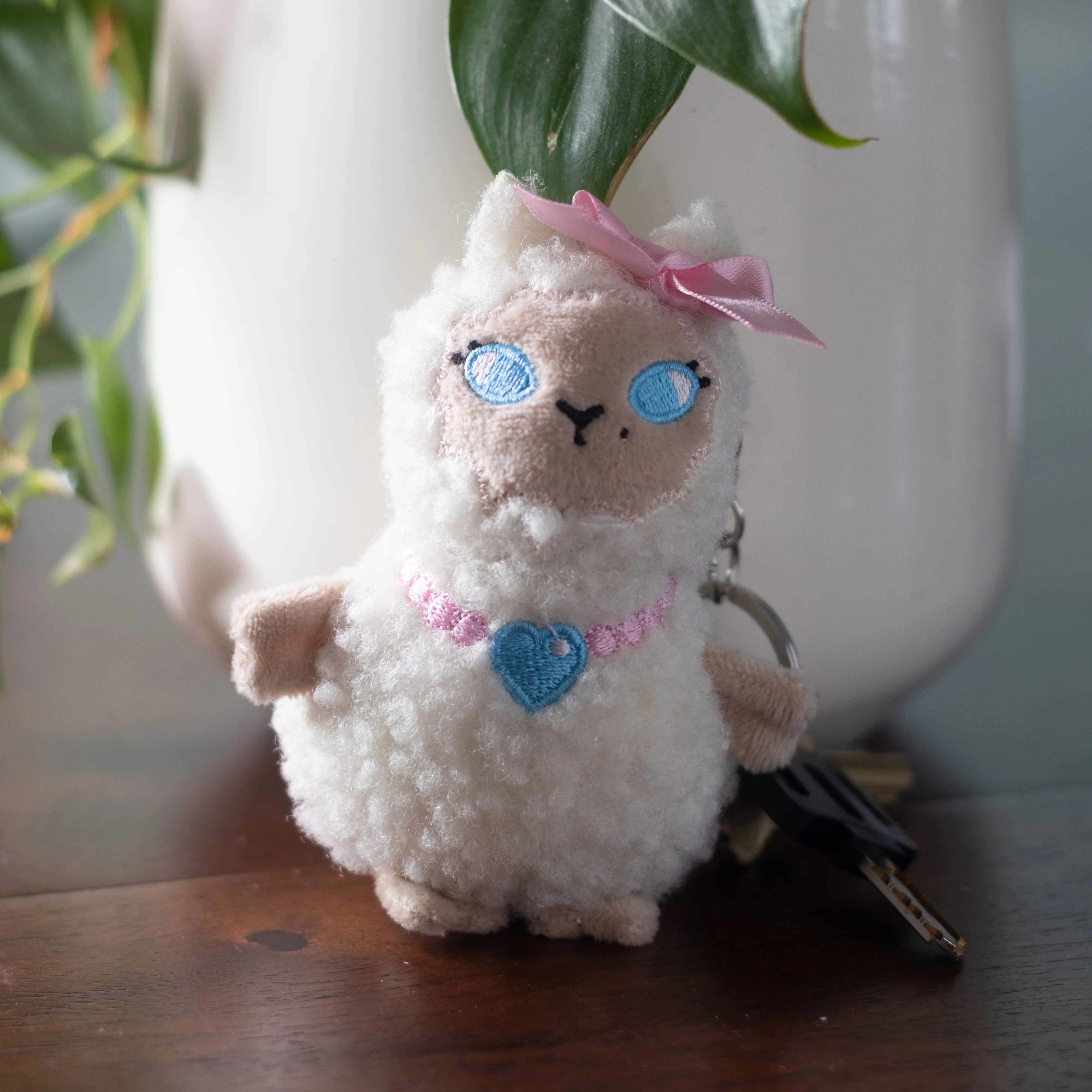 CURSED PRINCESS CLUB - LAVERNE PLUSH KEYRING