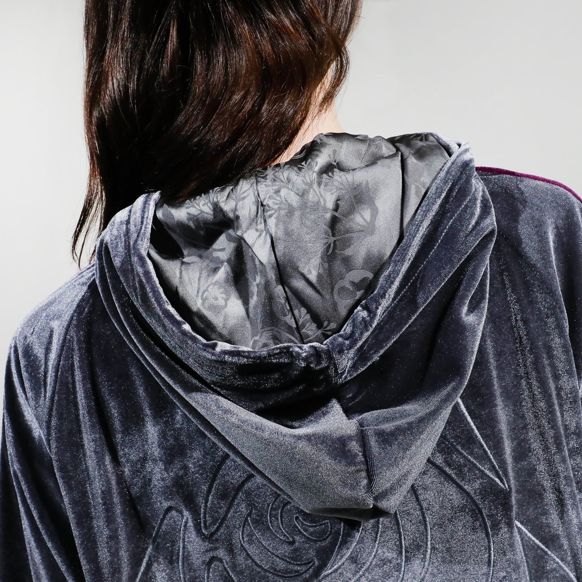 LORE OLYMPUS - VOL6 VELOUR HOODIE WITH EMBROIDERY